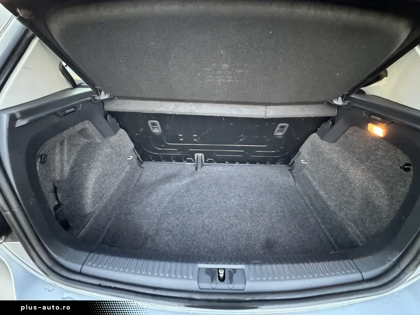 VOLKSWAGEN POLO    1.2    EURO 5