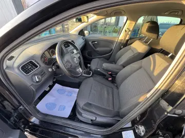 VOLKSWAGEN POLO    1.2 TSI    NAVIGATIE