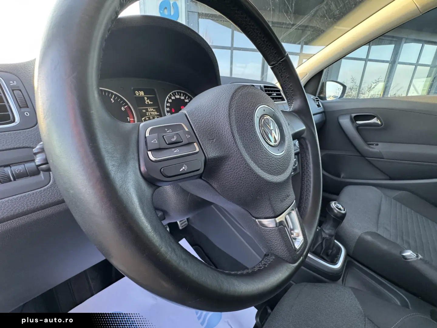 VOLKSWAGEN POLO    1.2 TSI    NAVIGATIE