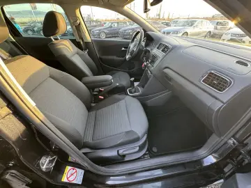 VOLKSWAGEN POLO    1.2 TSI    NAVIGATIE