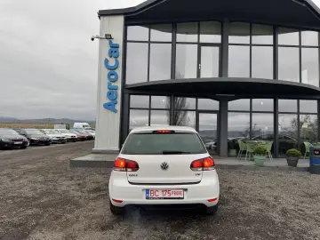 VOLKSWAGEN GOLF VI    AUTOMAT