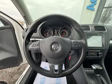 VOLKSWAGEN GOLF VI    AUTOMAT