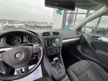 VOLKSWAGEN GOLF VI    AUTOMAT