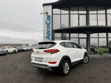 HYUNDAI TUCSON    1.7d    AUTOMAT
