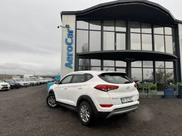 HYUNDAI TUCSON    1.7d    AUTOMAT