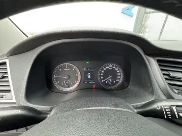 HYUNDAI TUCSON    1.7d    AUTOMAT