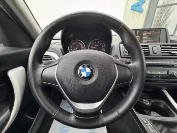BMW SERIA 116i