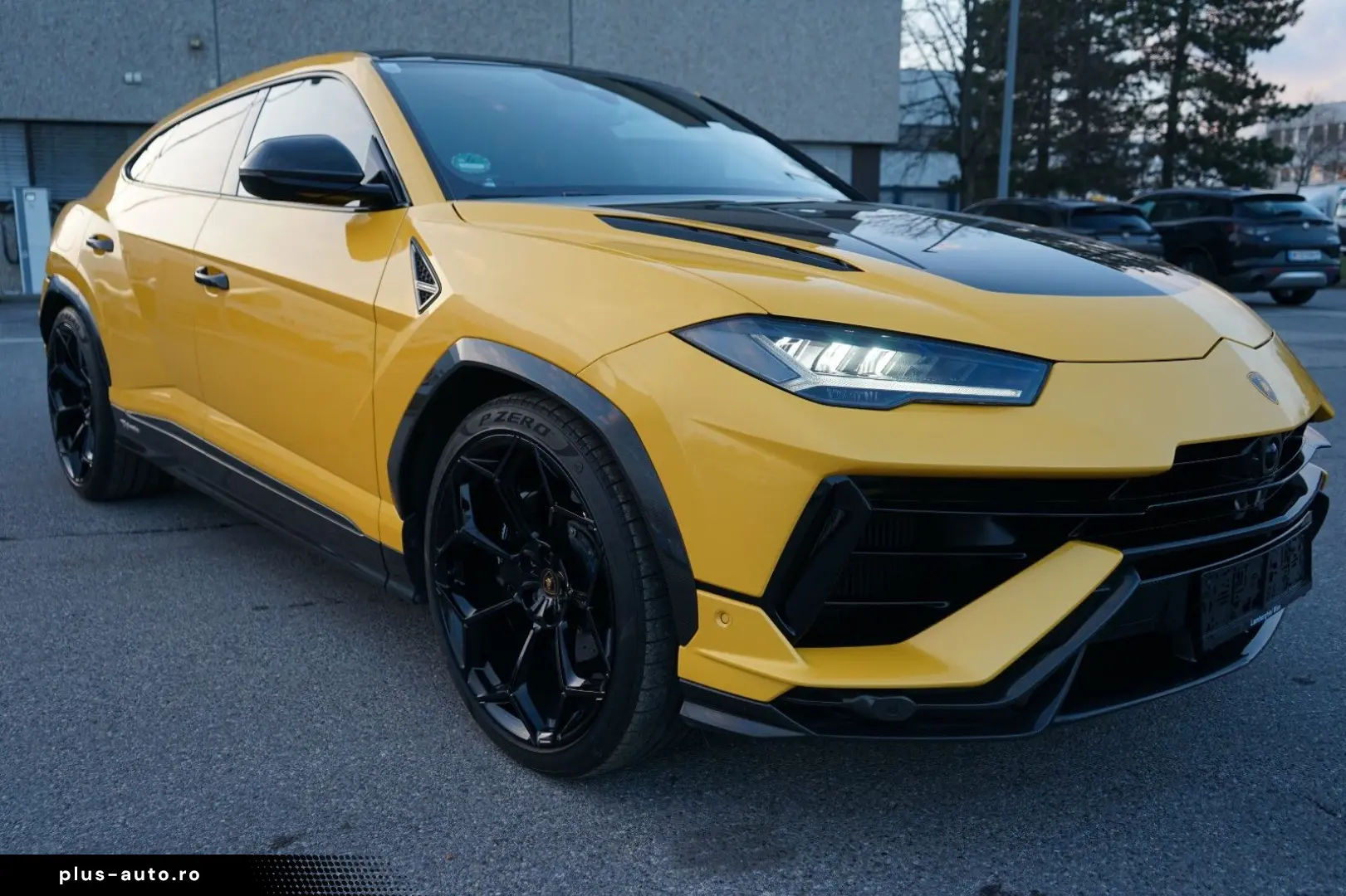 LAMBORGHINI Urus 4.0 V8 Performante Voll Carbon Alcantara