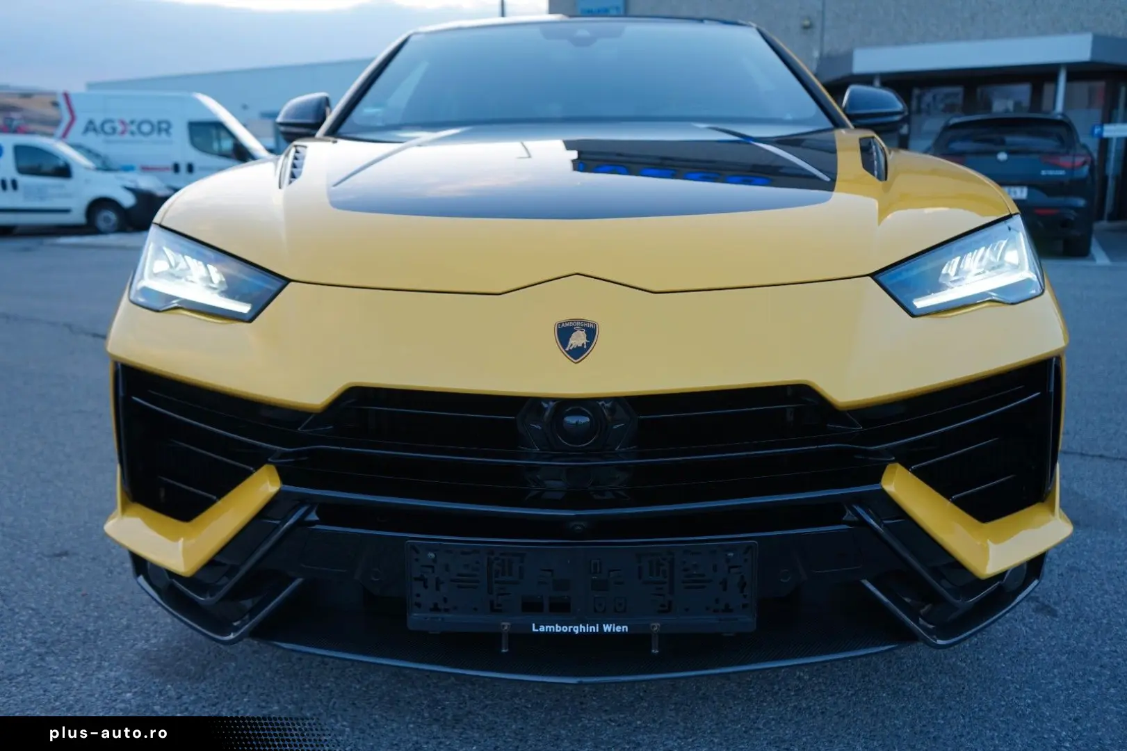 LAMBORGHINI Urus 4.0 V8 Performante Voll Carbon Alcantara