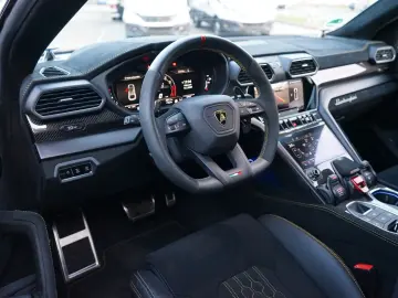 LAMBORGHINI Urus 4.0 V8 Performante Voll Carbon Alcantara