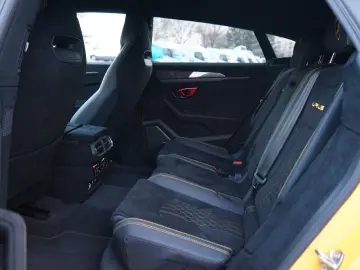 LAMBORGHINI Urus 4.0 V8 Performante Voll Carbon Alcantara