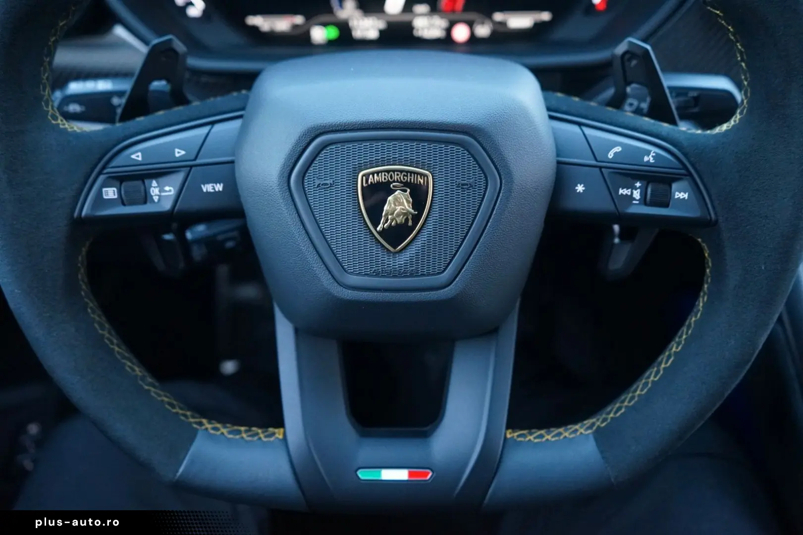 LAMBORGHINI Urus 4.0 V8 Performante Voll Carbon Alcantara