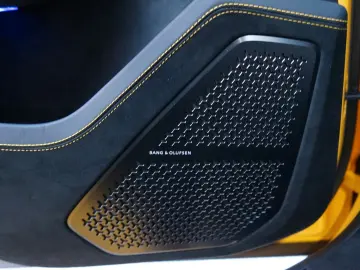 LAMBORGHINI Urus 4.0 V8 Performante Voll Carbon Alcantara