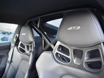 PORSCHE 911 GT3 CLUBSPORT CARBON-DACH LIFT BOSE PCCB