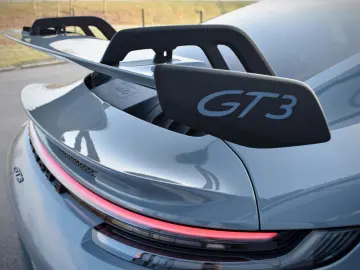 PORSCHE 911 GT3 CLUBSPORT CARBON-DACH LIFT BOSE PCCB