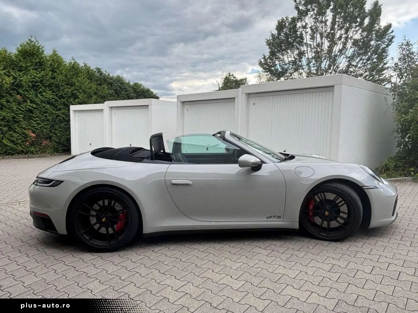 PORSCHE 992 Carrera 4 GTS Cab. Lift Inno Matrix Bose 18-