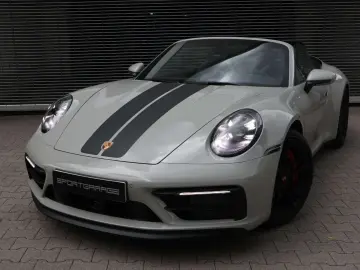 PORSCHE 992 Carrera 4 GTS Cab. Lift Inno Matrix Bose 18-