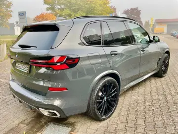 BMW X5 30 d xDrive M Sportpaket AHK Sky Lounge Stand