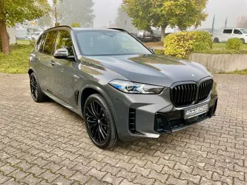 BMW X5 30 d xDrive M Sportpaket AHK Sky Lounge Stand