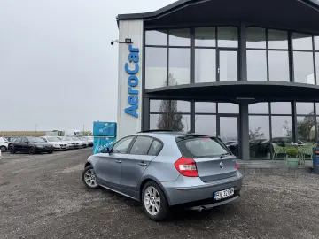 BMW 120i    DUBLU CLIMA