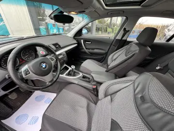 BMW 120i    DUBLU CLIMA