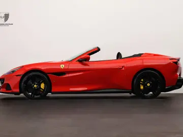FERRARI Portofino M