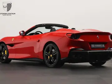 FERRARI Portofino M