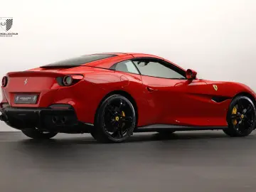 FERRARI Portofino M