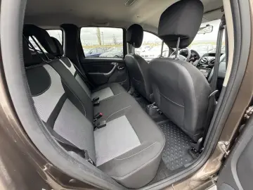 DACIA DUSTER    1.5 dCi