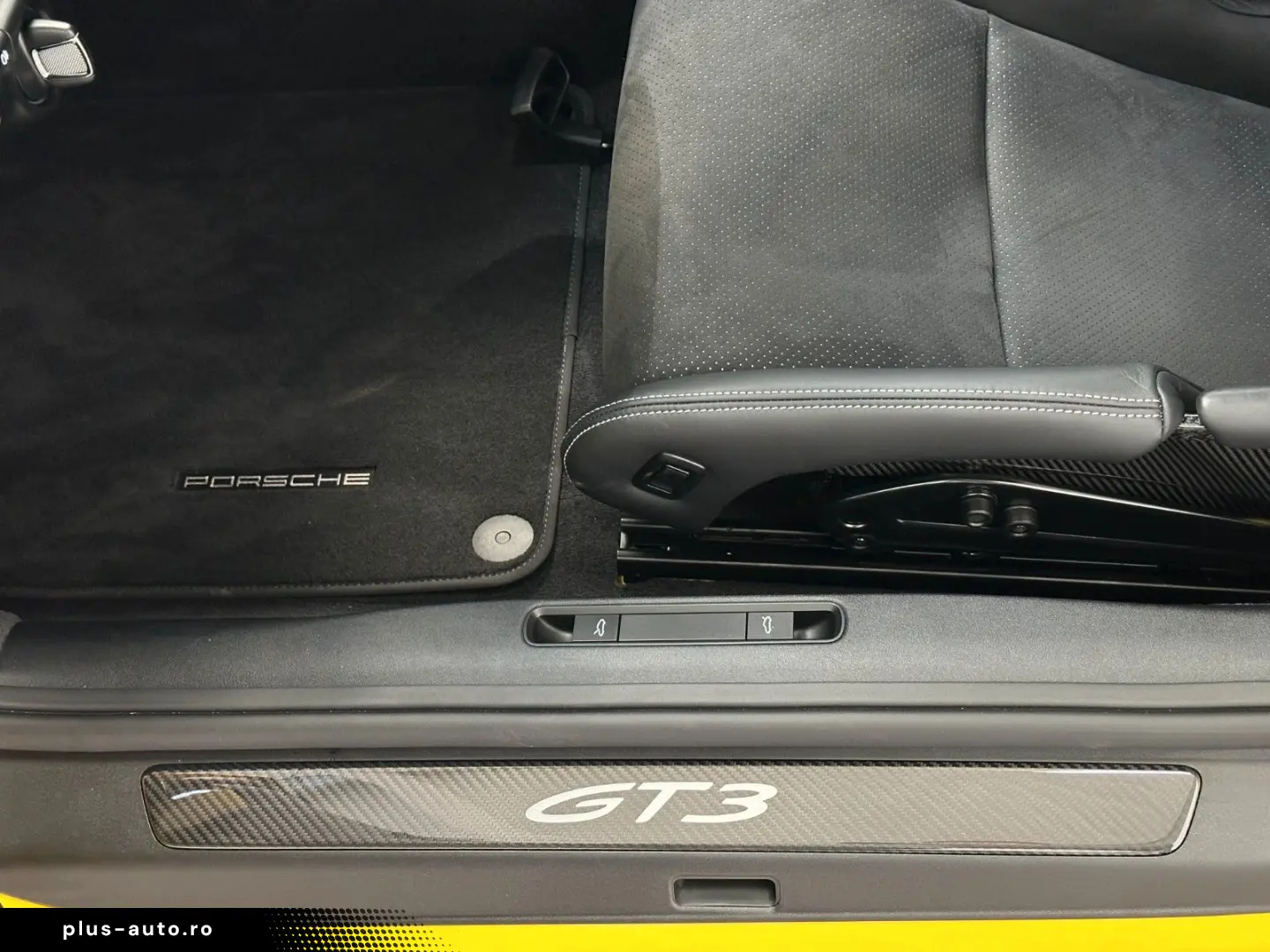 PORSCHE 992 GT3 Clubsport Lifting Navi LED 1.Hand