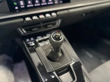 PORSCHE 992 GT3 Clubsport Lifting Navi LED 1.Hand