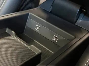 PORSCHE 992 GT3 Clubsport Lifting Navi LED 1.Hand