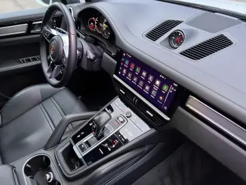 PORSCHE Cayenne E-Hybrid Platinum Edition SportDesign