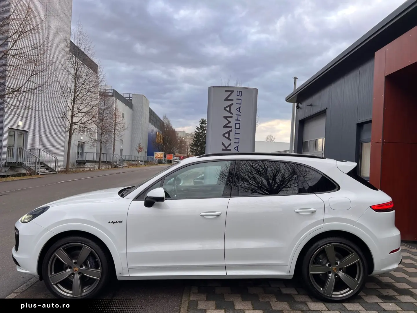 PORSCHE Cayenne E-Hybrid Platinum Edition SportDesign