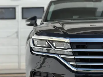 VW Touareg 3.0 V6 TDI Innovision