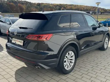 VW Touareg 3.0 V6 TDI Innovision