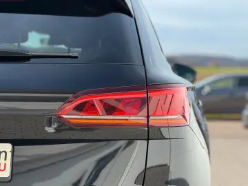 VW Touareg 3.0 V6 TDI Innovision