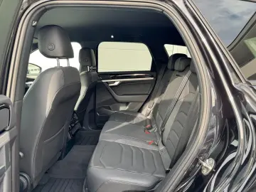 VW Touareg 3.0 V6 TDI Innovision