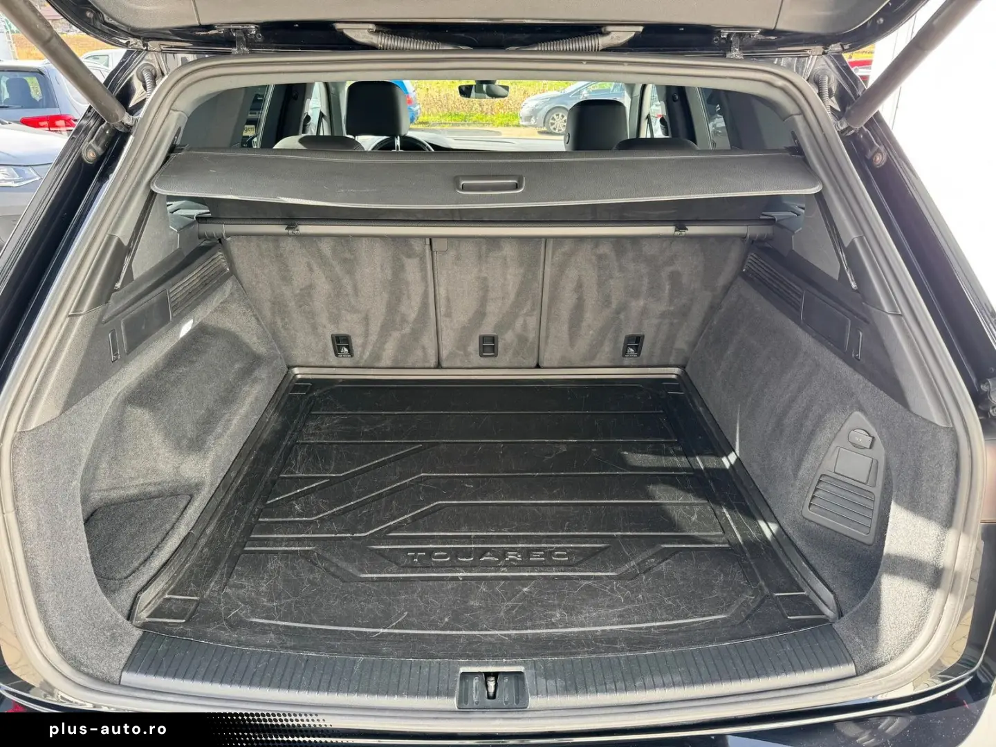 VW Touareg 3.0 V6 TDI Innovision