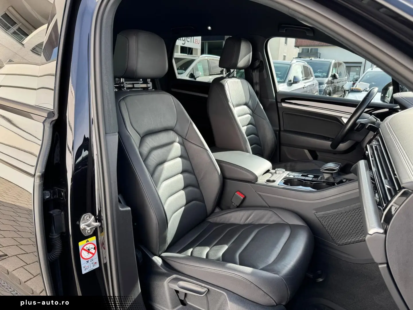 VW Touareg 3.0 V6 TDI Innovision