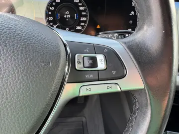 VW Touareg 3.0 V6 TDI Innovision