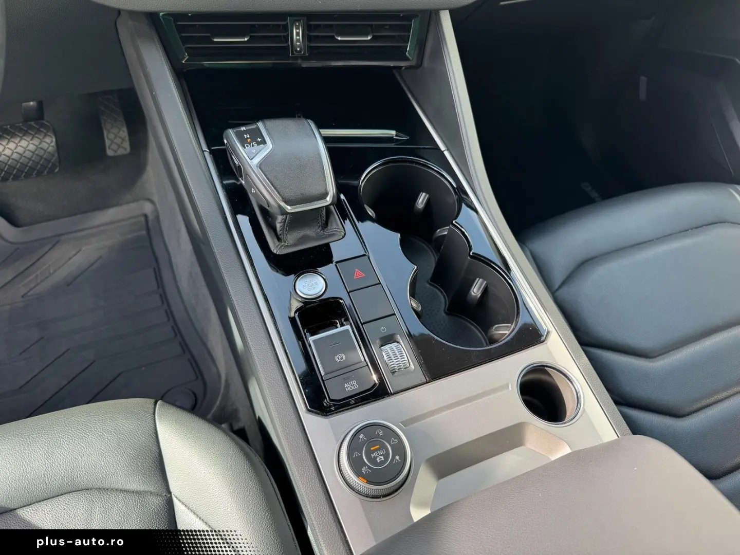 VW Touareg 3.0 V6 TDI Innovision