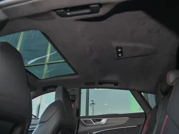 AUDI RS7 Sportback 4.0 TFSI performance Keramik  Pano