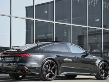 AUDI RS7 Sportback 4.0 TFSI performance Keramik  Pano