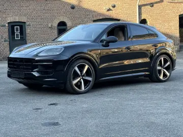PORSCHE Cayenne Coupe INNORIVE SPORTDESIGN 22 ZOLL EXCLU