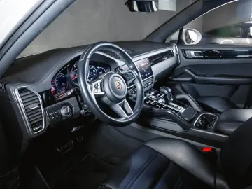 PORSCHE Cayenne S Coupé Sport Design Paket BOSE