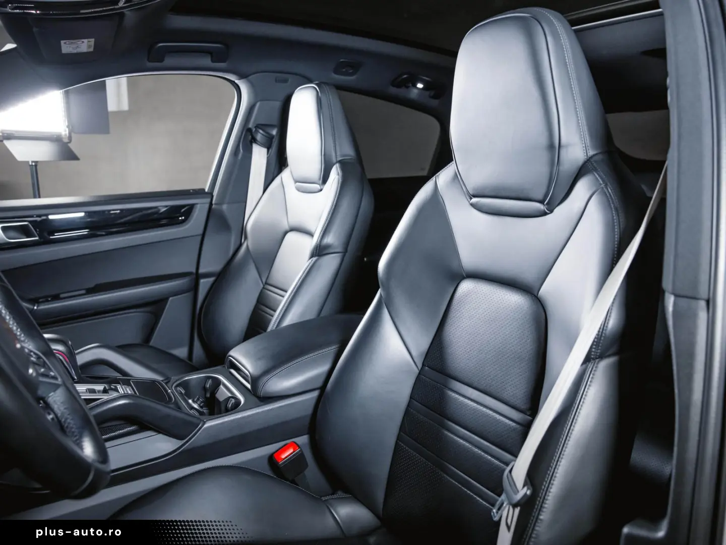 PORSCHE Cayenne S Coupé Sport Design Paket BOSE