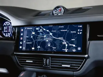 PORSCHE Cayenne S Coupé Sport Design Paket BOSE