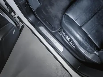 PORSCHE Cayenne S Coupé Sport Design Paket BOSE