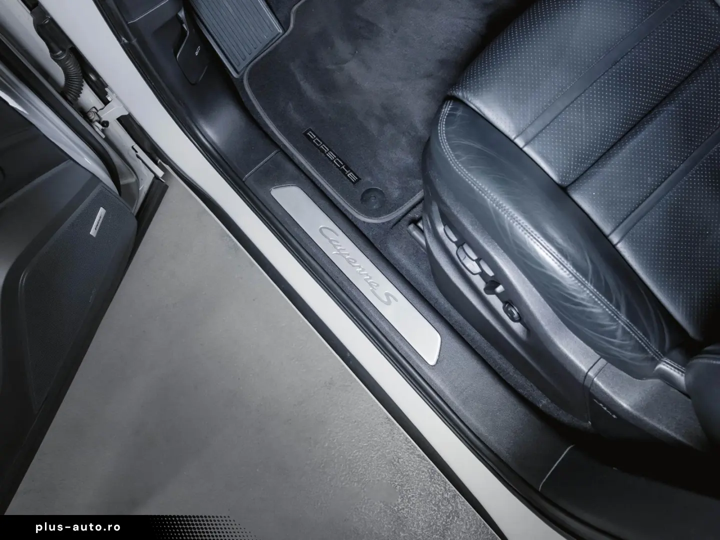 PORSCHE Cayenne S Coupé Sport Design Paket BOSE